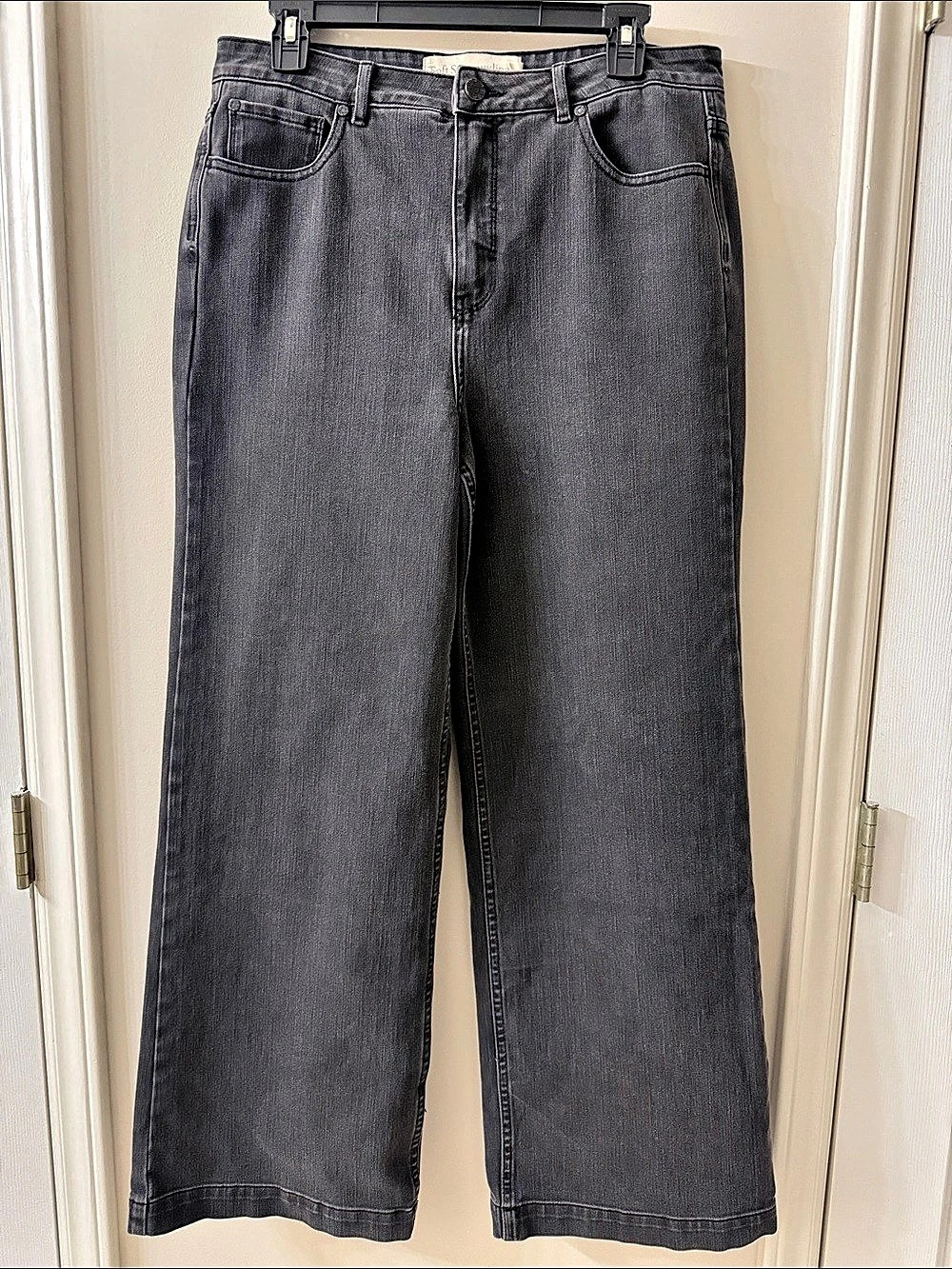 Soft Surroundings Wide Leg Jeans in Gray